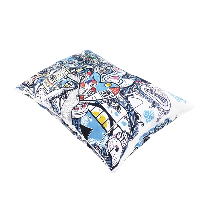 Medium RPET Polyester Pillow with Filling. Four-color Printi